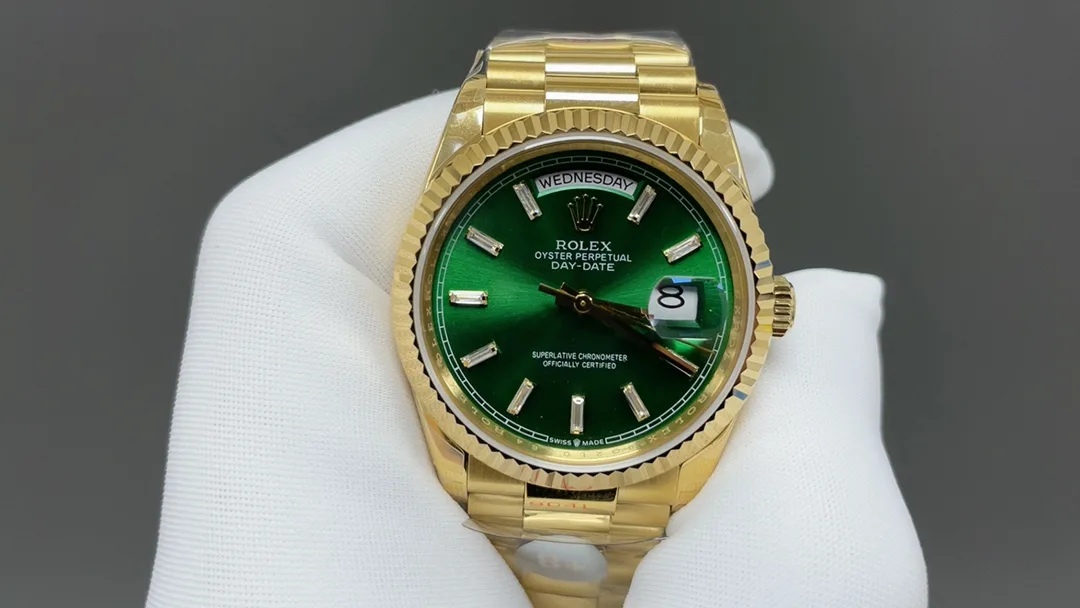 8+ | 3255 무브먼트 | 36mm | 데이데이트 Day-date 147g