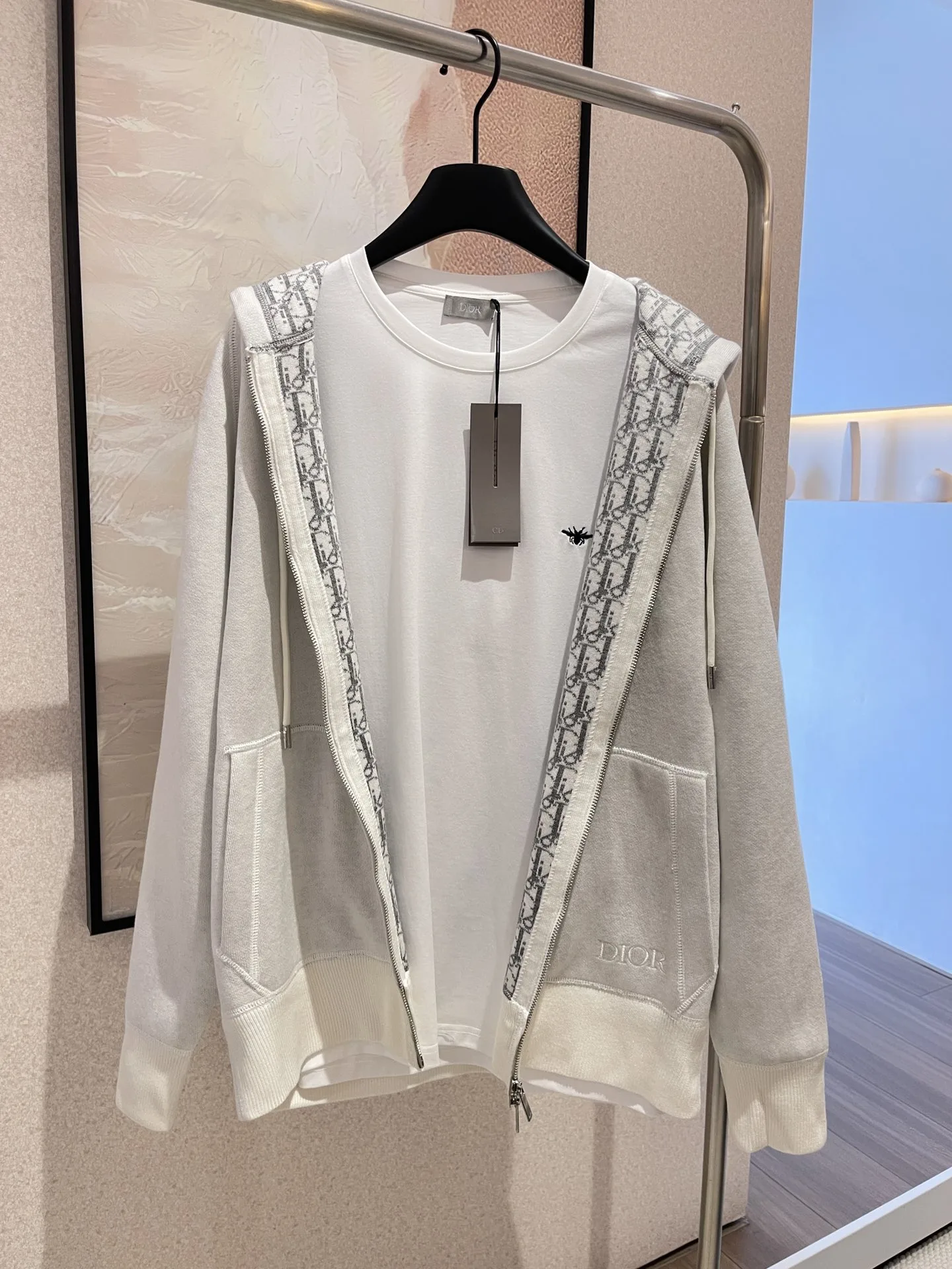 dior 후드 트랙 재킷 113M221AT225